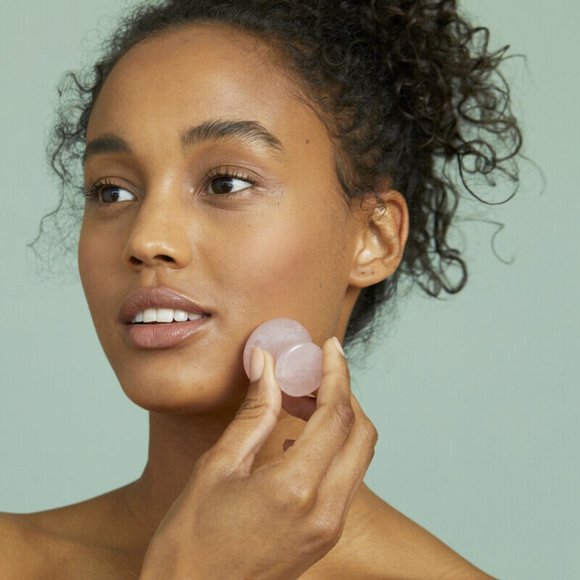 Zoe Ayla Rose Quartz Eye and Face Treatment Tool